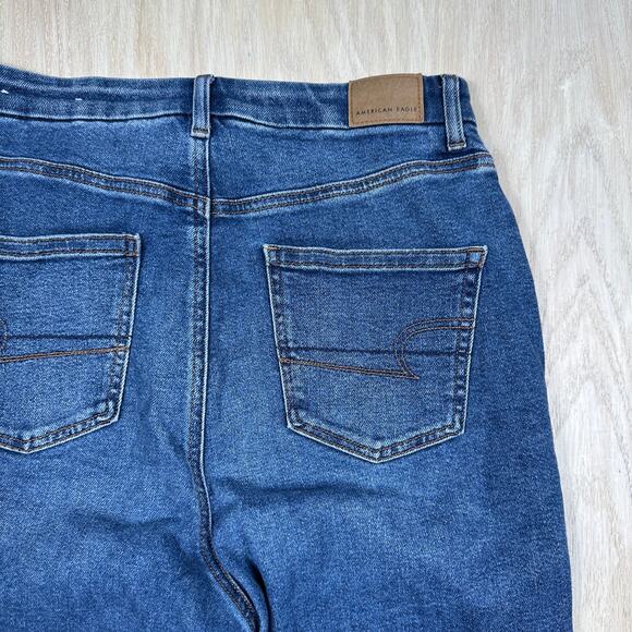 American Eagle Curvy Mom Jeans Distressed Ripped Knees Raw Hem Stretch Blue 8 - Picture 15 of 15